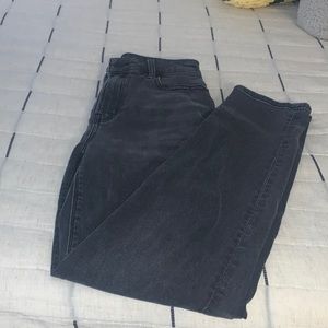 American eagle mom jeans